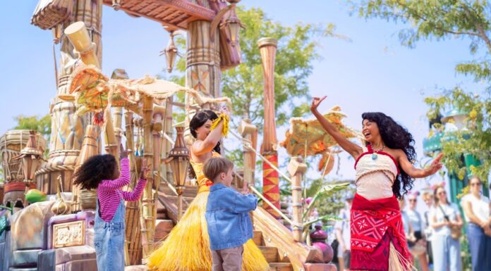 Disneyland Paris lanceert gloednieuwe interactieve prinsessenparade